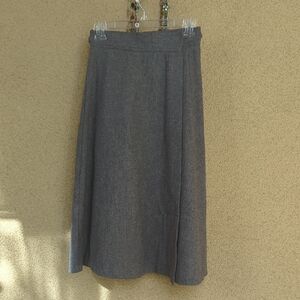 Elegant Gray Women's Skirt